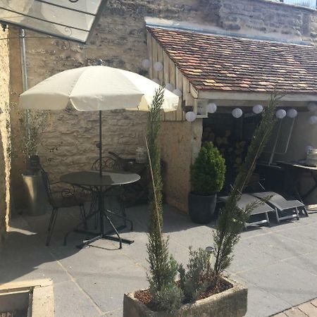 Le Gite Du Petit Lavoir Beze Luaran gambar