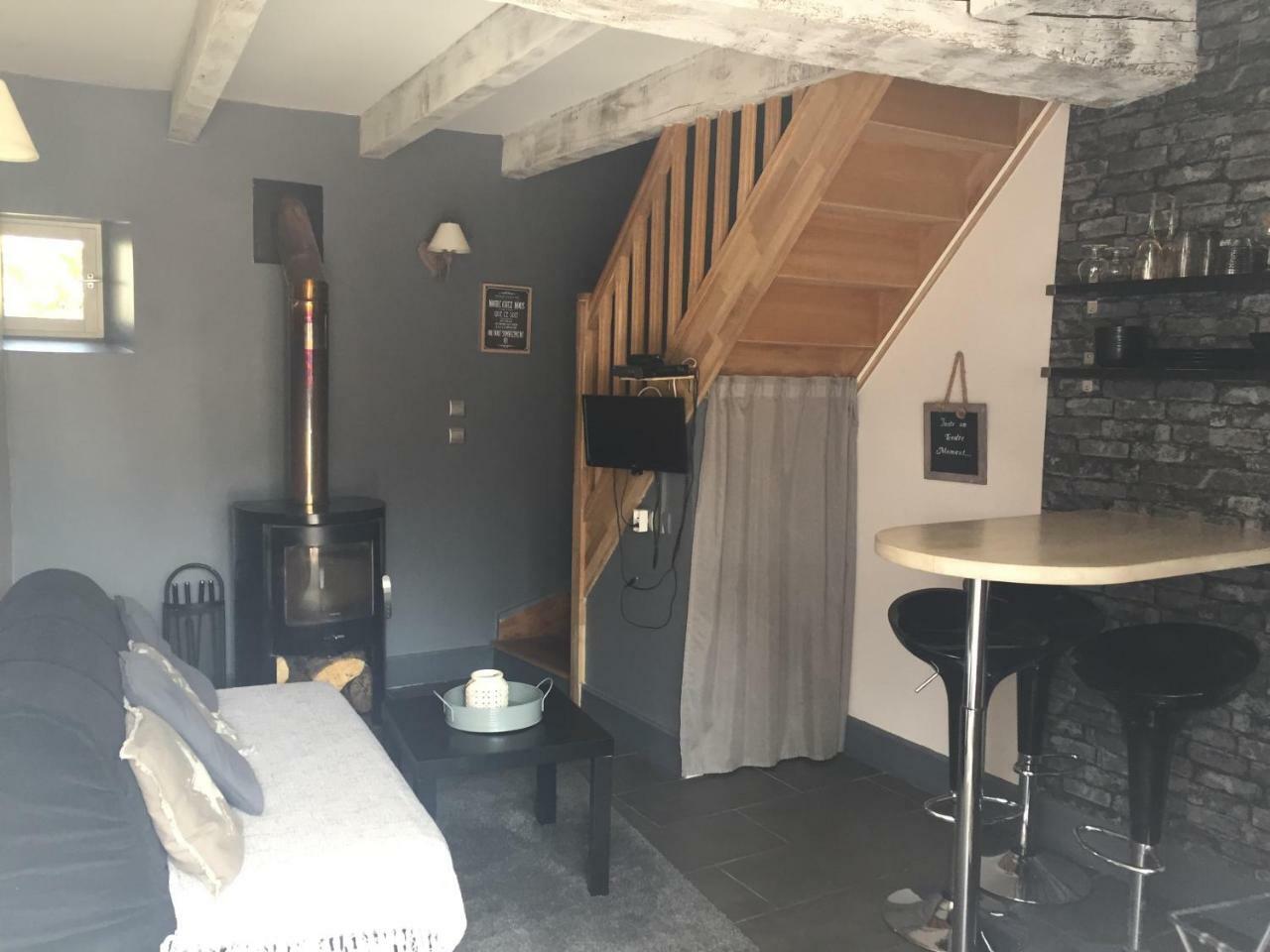 Le Gite Du Petit Lavoir Beze Luaran gambar